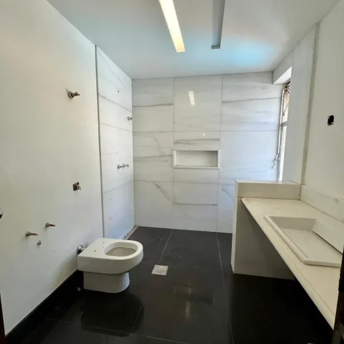 Banho do quarto 1 e 2